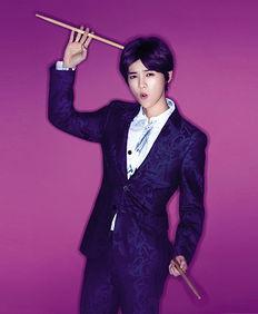 南都娱乐 鹿晗,南都娱乐独家揭秘，偶像背后的故事